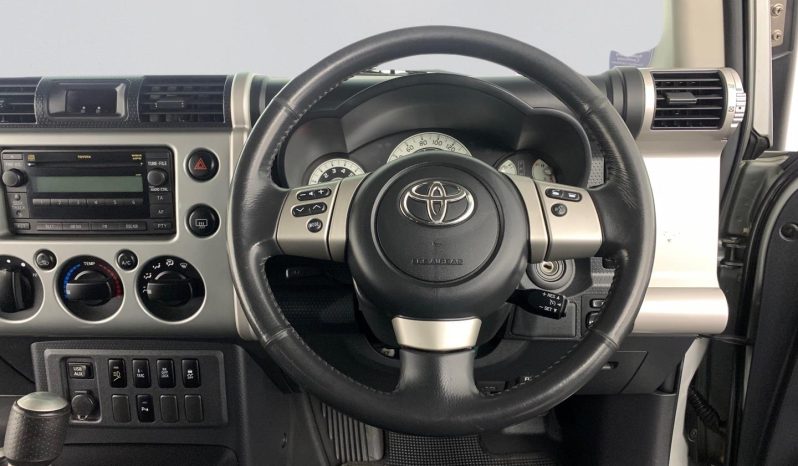 
								Toyota Fj Cruiser 4.0 V6 4X4 Trail Cruiser At full									