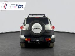 
										Toyota Fj Cruiser 4.0 V6 4X4 Trail Cruiser At full									
