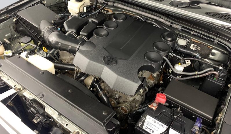 
								Toyota Fj Cruiser 4.0 V6 4X4 Trail Cruiser At full									