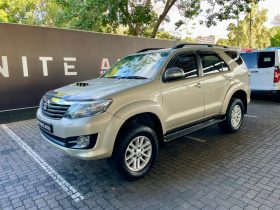 Toyota Fortuner 3.0 D-4D Rb Limited Edition At