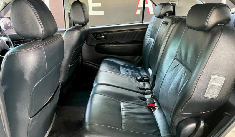 
								Toyota Fortuner 3.0 D-4D Rb Limited Edition At full									