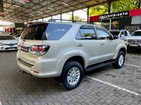 Toyota Fortuner 3.0 D-4D Rb Limited Edition At
