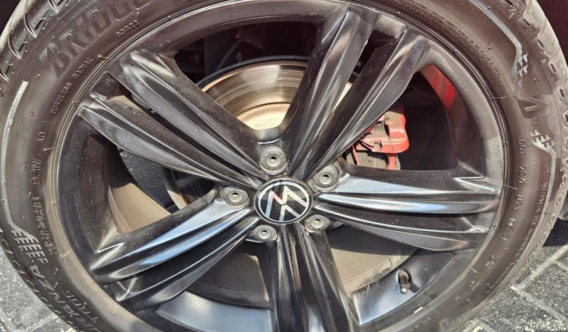 
								Volkswagen T-Roc 2.0 Tsi Design Dsg full									