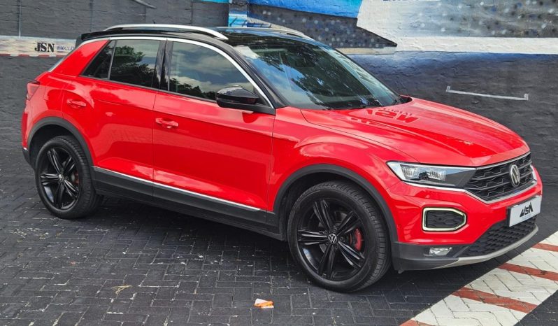 
								Volkswagen T-Roc 2.0 Tsi Design Dsg full									
