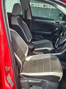 
										Volkswagen T-Roc 2.0 Tsi Design Dsg full									