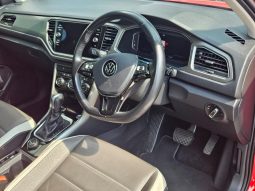 
										Volkswagen T-Roc 2.0 Tsi Design Dsg full									