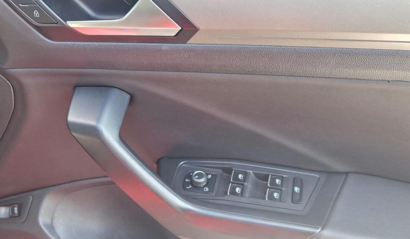 
								Volkswagen T-Roc 2.0 Tsi Design Dsg full									