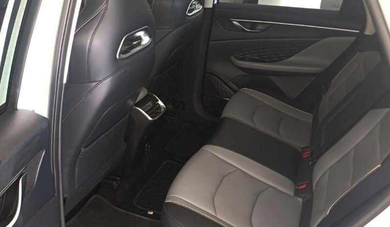 
								BAIC X55 Plus 1.5T Elite full									