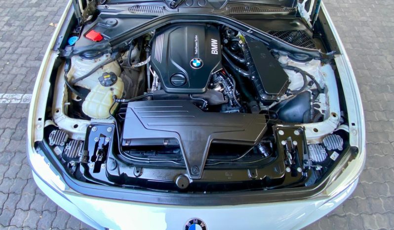 
								BMW 2 Series Coupe Facelift 220d M Sport Steptronic full									