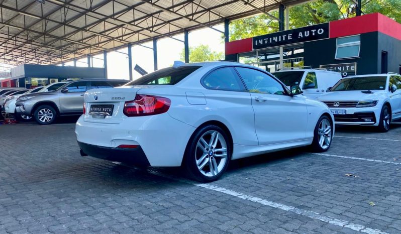 
								BMW 2 Series Coupe Facelift 220d M Sport Steptronic full									