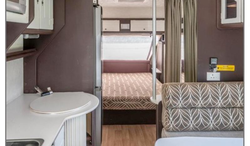 
								Caravan Jurgens Exclusive full									