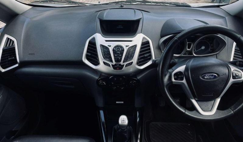 
								Ford Ecosport 1.5 Tdci Titanium full									