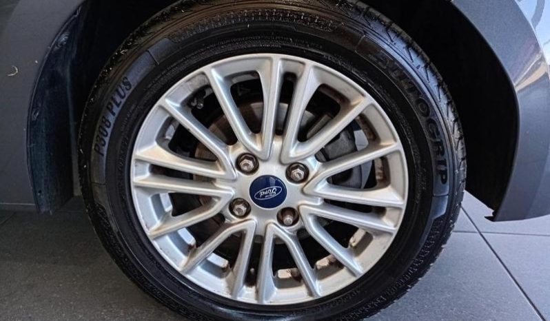 
								Ford Figo 1.5 Tivct Titanium 5-Door full									
