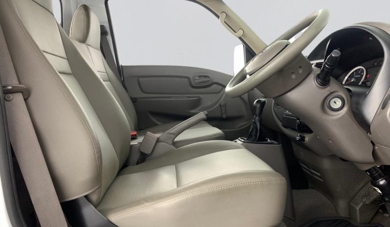 
								Hyundai H100 Bakkie 2.6D Deck full									
