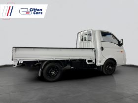 Hyundai H100 Bakkie 2.6D Deck