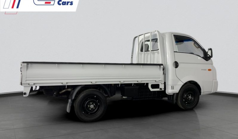 
								Hyundai H100 Bakkie 2.6D Deck full									