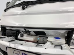 
										Hyundai H100 Bakkie 2.6D Deck full									