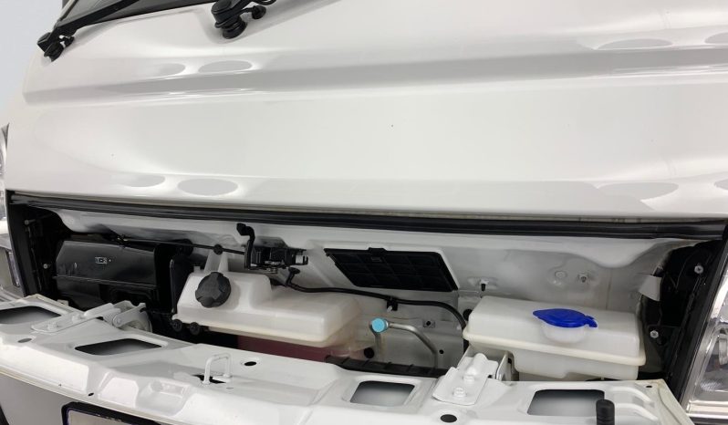 
								Hyundai H100 Bakkie 2.6D Deck full									