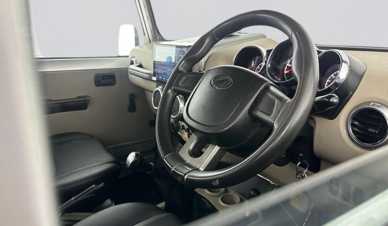 
								Mahindra Thar 2.5 Crde Hard Top 4X4 De full									