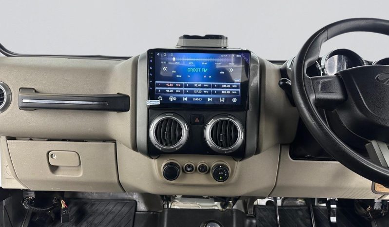 
								Mahindra Thar 2.5 Crde Hard Top 4X4 De full									