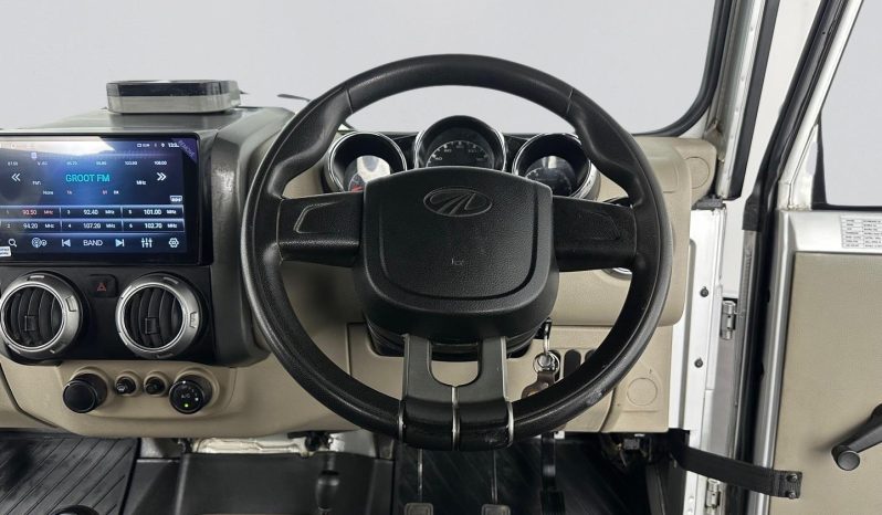 
								Mahindra Thar 2.5 Crde Hard Top 4X4 De full									