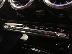
										Mercedes Benz A-Class A 200 7G-Dct full									