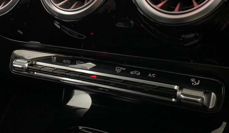 
								Mercedes Benz A-Class A 250 Sport Amg 7G-Dct full									