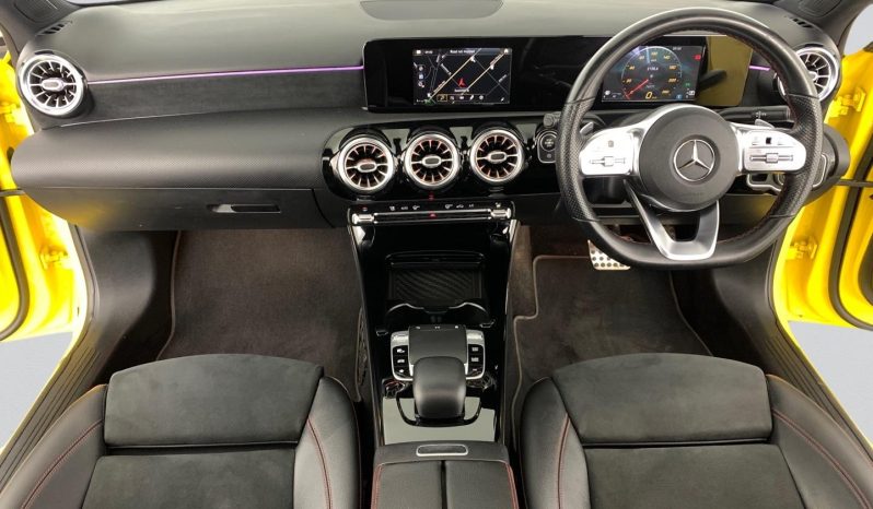 
								Mercedes Benz A-Class A 250 Sport Amg 7G-Dct full									