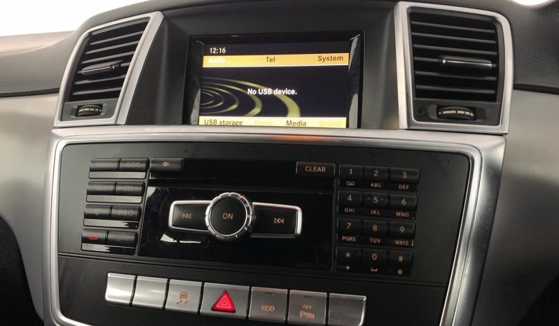 
								Mercedes Benz Ml Ml 250 Bluetec 4matic Amg Sports full									