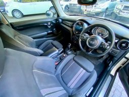 
										MINI Hatch 3-Door Cooper S Steptronic 2tc full									