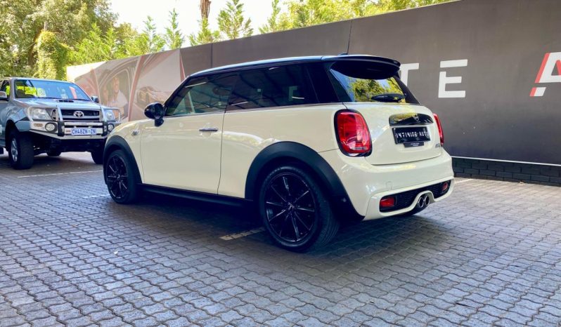 
								MINI Hatch 3-Door Cooper S Steptronic 2tc full									
