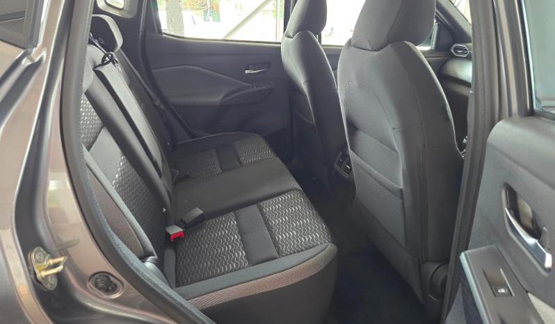 
								Nissan Magnite 1.0 Acenta full									