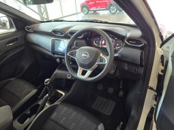 
										Nissan Magnite 1.0 Acenta full									