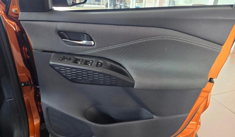 
								Nissan Magnite 1.0 Acenta Amt full									