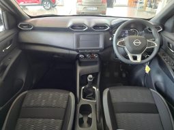 
										Nissan Magnite 1.0 Visia full									