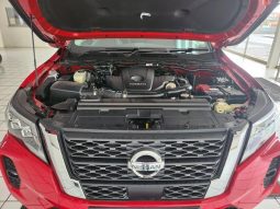 
										Nissan Navara 2.5D Le D Cab At full									
