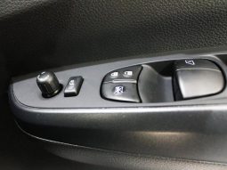 
										Nissan Navara 2.5D Pro-2X D Cab 4X2 At full									