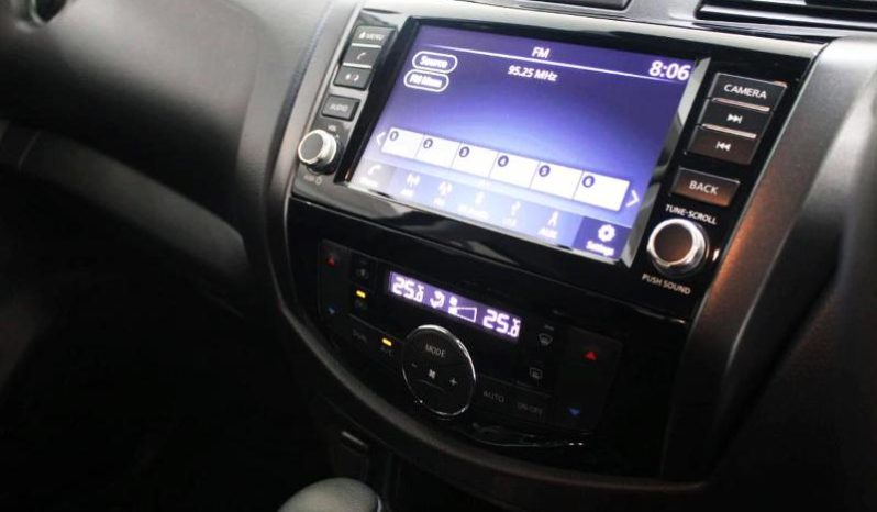 
								Nissan Navara 2.5D Pro-2X D Cab 4X2 At full									