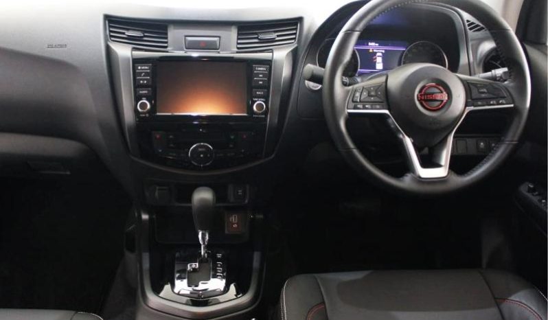
								Nissan Navara 2.5D Pro-2X D Cab 4X2 At full									