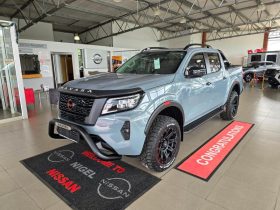 Nissan Navara 2.5D Pro-4X D Cab 4X4 At