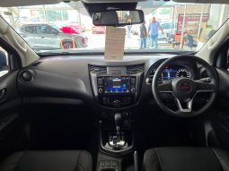 
										Nissan Navara 2.5D Pro-4X D Cab 4X4 At full									
