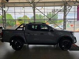 
										Nissan Navara 2.5D Pro-4X D Cab 4X4 At full									