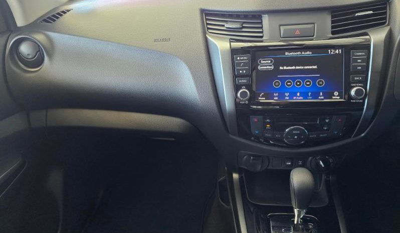 
								Nissan Navara 2.5D Pro-4X D Cab 4X4 At full									