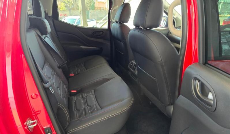 
								Nissan Navara 2.5D Pro-4X D Cab 4X4 At full									