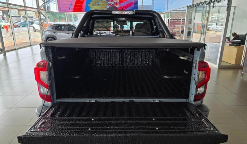 
								Nissan Navara 2.5D Pro-4X D Cab 4X4 At full									