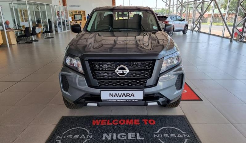 
								Nissan Navara 2.5D Se D Cab At full									