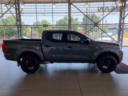 
										Nissan Navara 2.5D Se D Cab At full									