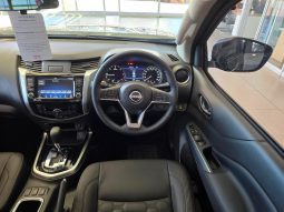
										Nissan Navara 2.5D Stealth D Cab 4X2 At full									