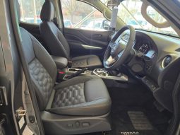 
										Nissan Navara 2.5D Stealth D Cab 4X2 At full									