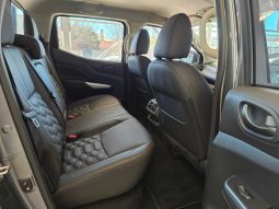 
										Nissan Navara 2.5D Stealth D Cab 4X2 At full									
